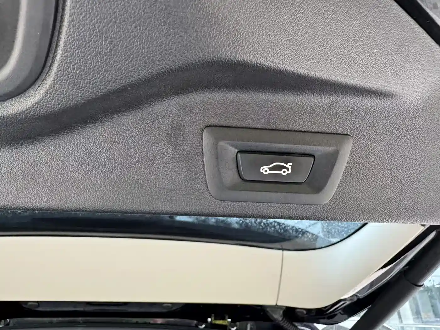 BMW X5 (Import) 2020 xDrive40i M Sport Package фото 35