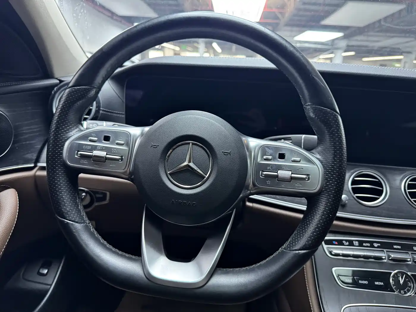Mercedes-Benz E-Class 2020 Facelift E 300 L Sport Fashion фото 12