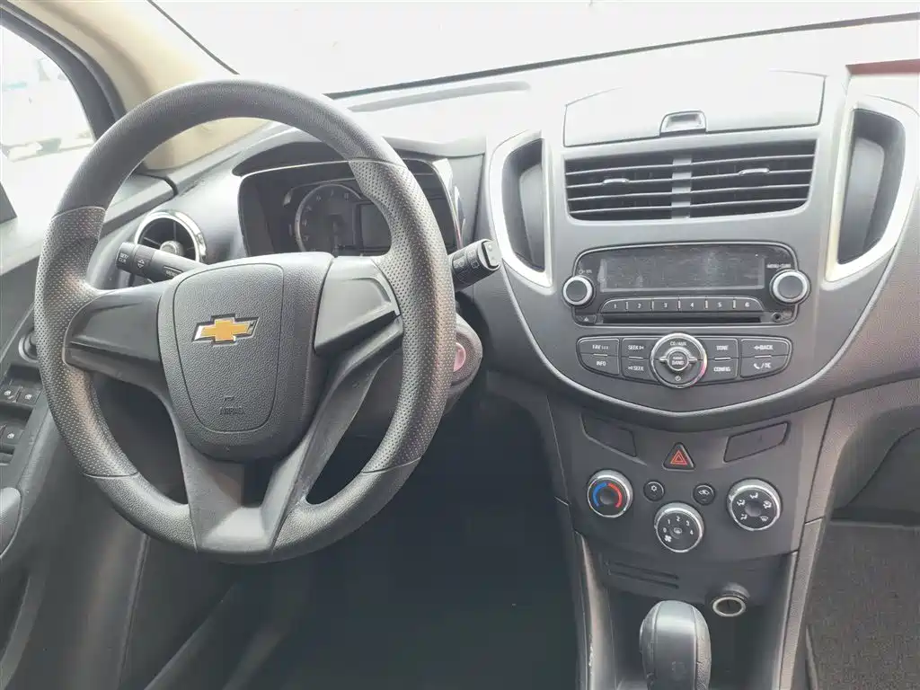 Chevrolet Trax 2014 1.4T Automatic 2WD Comfort фото 16