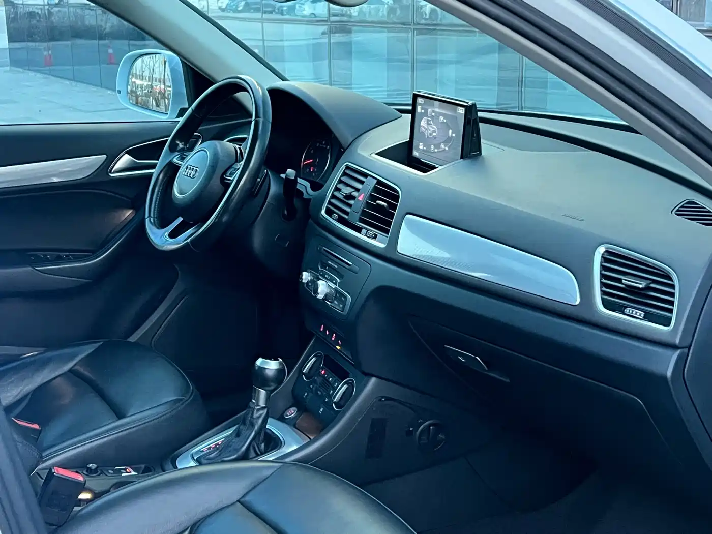 Audi Q3 2016 35 TFSI Style фото 10
