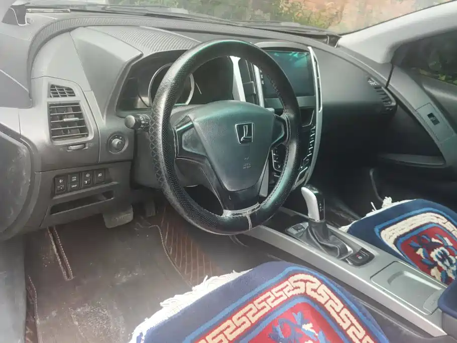 Luxgen U6 SUV 2016 2015 1.8T Innovation Edition