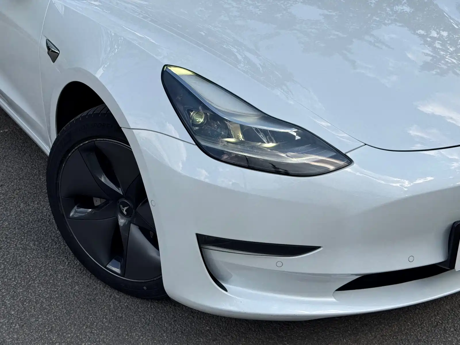 Фото 15 - Tesla Model 3