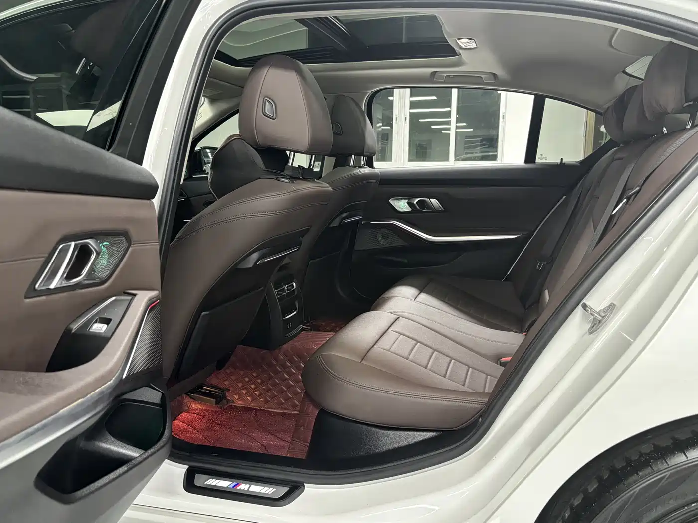 BMW 3 Series 2021 Facelift 325Li M Sport Package фото 12