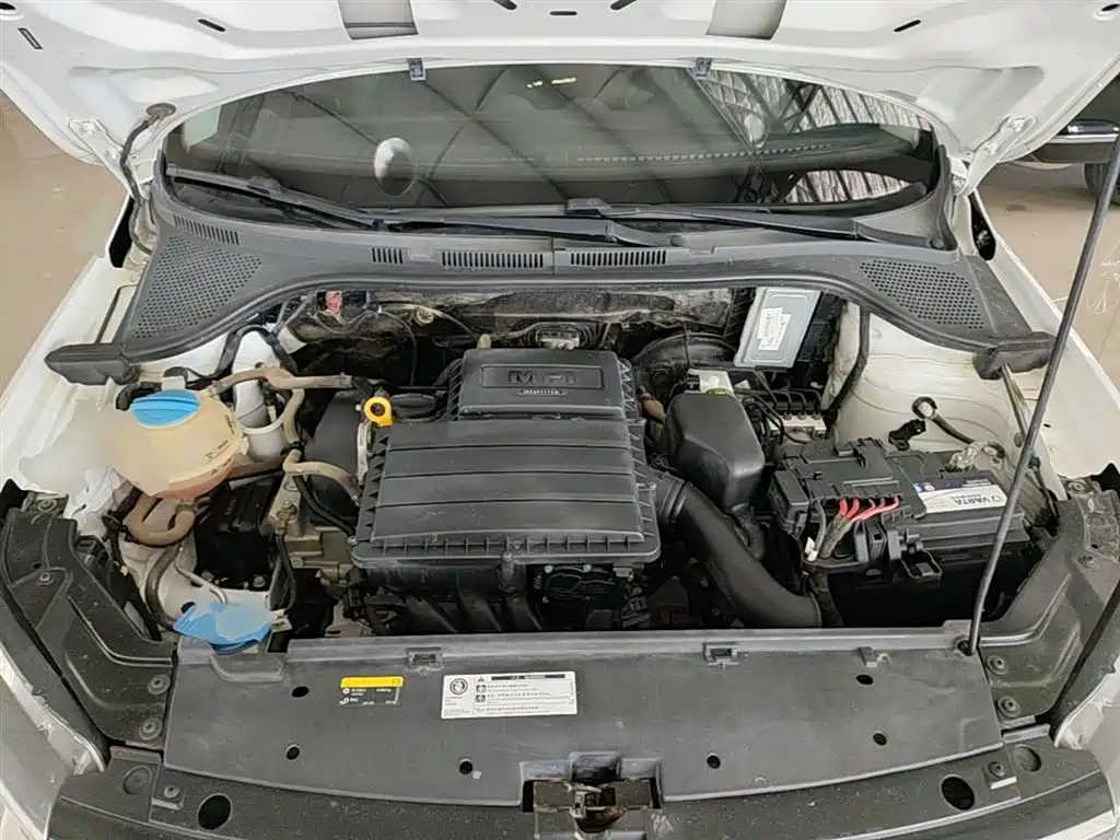 Volkswagen Jetta 2017 1.4L Manual Fashion фото 20