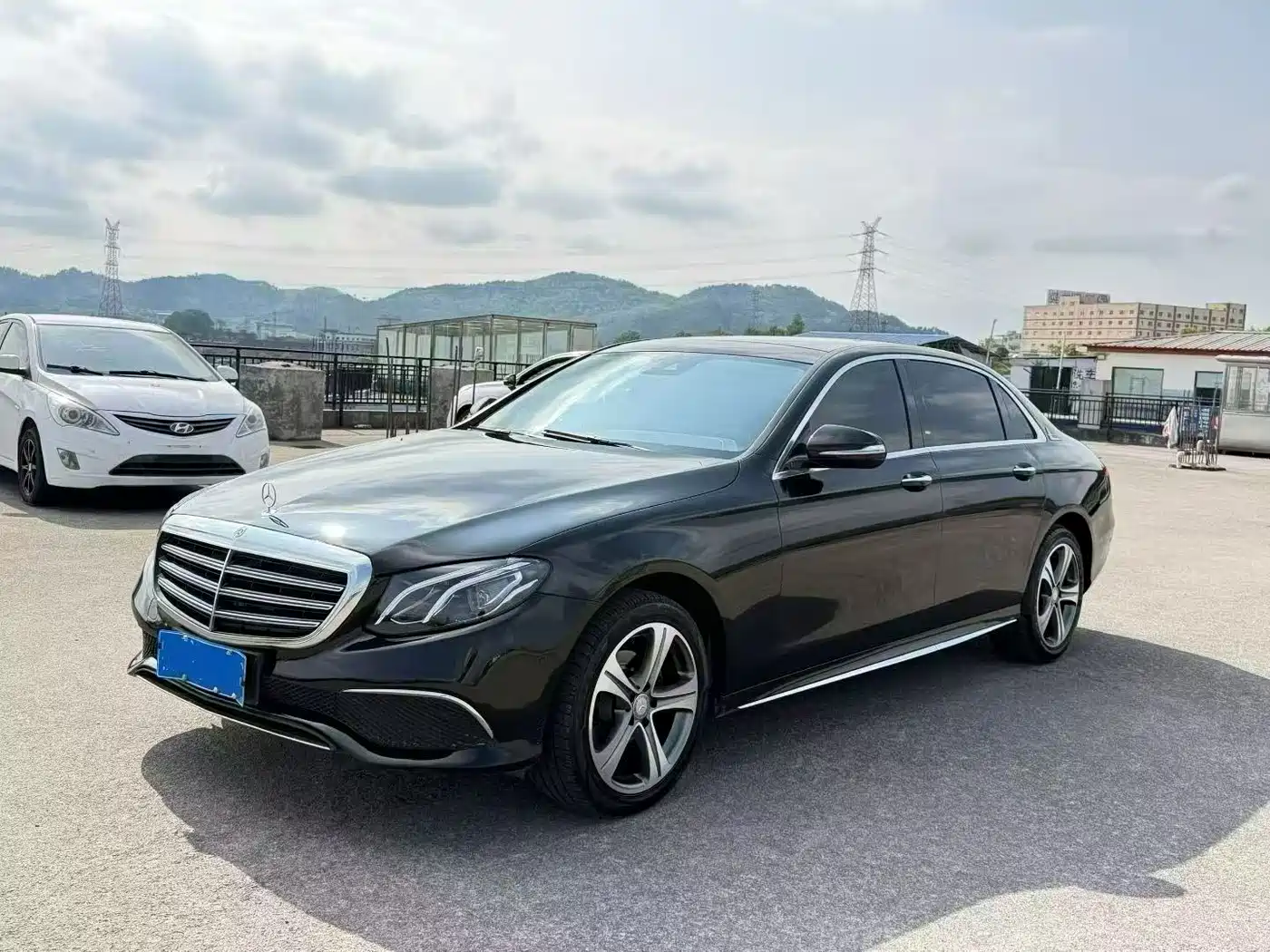 Mercedes-Benz E-Class 2016 E 200 L Sport Type