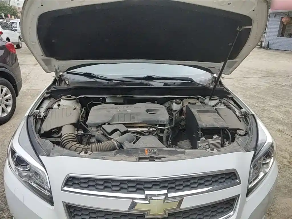 Chevrolet Malibu 2014 2.0L Automatic Luxury фото 20