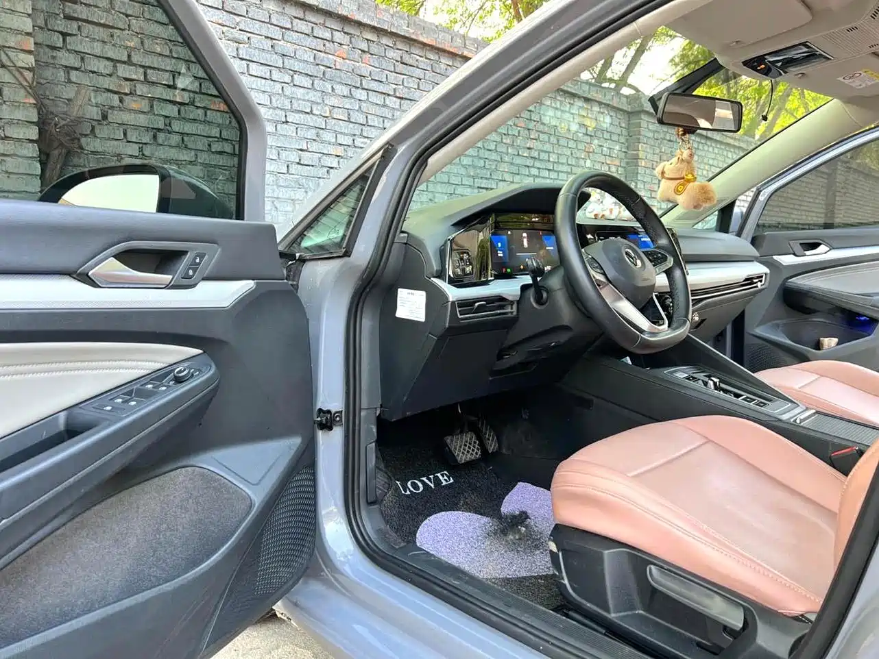 Volkswagen Golf 2021 280TSI DSG Pro Launch Edition фото 5