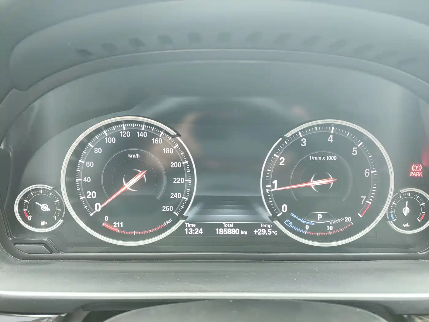 BMW 5 Series 2017 525Li Luxury Design Package фото 19