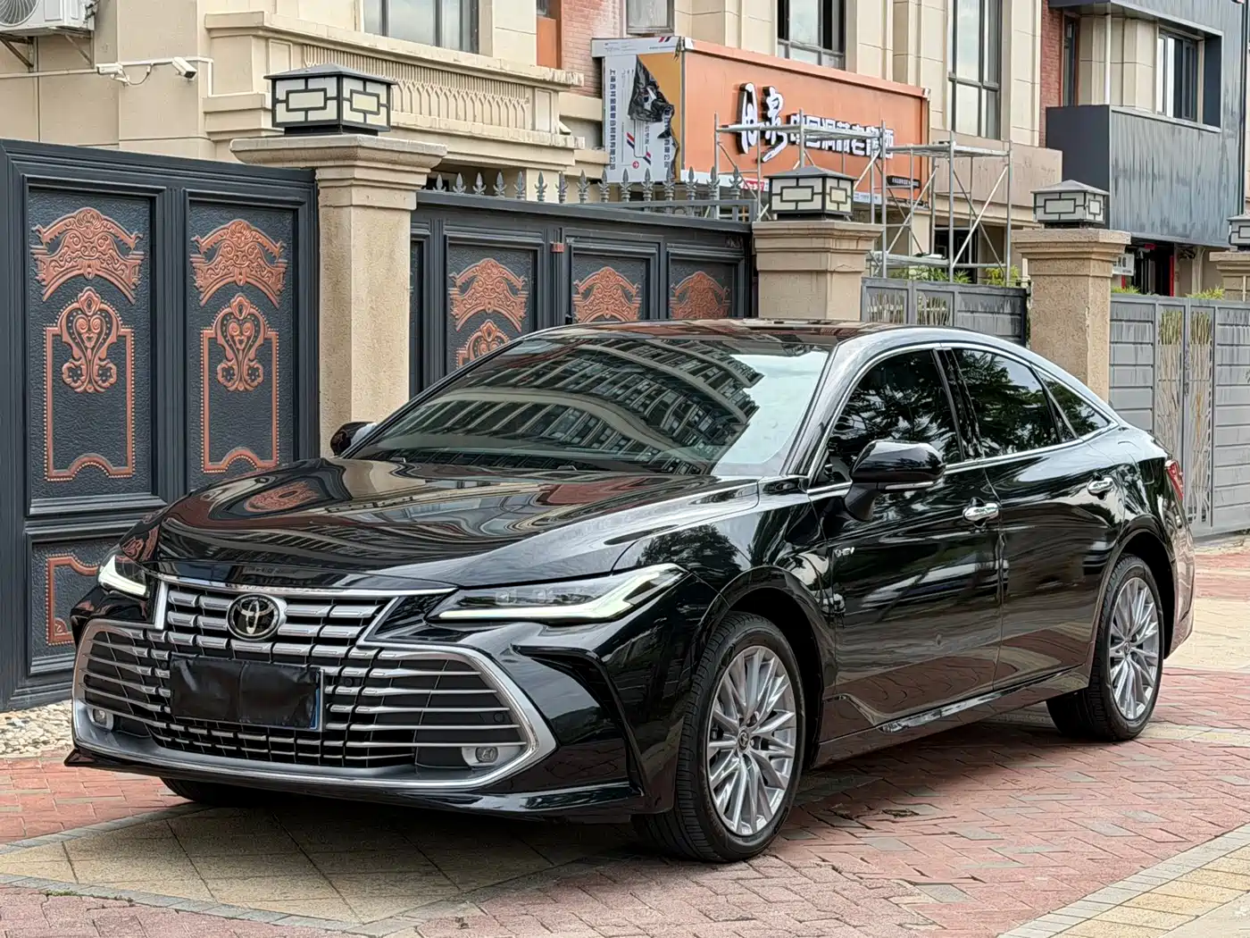 Toyota Avalon 2024 Hybrid 2.0L Luxury Edition