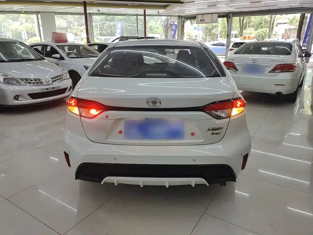 Toyota Levin 2021 185T CVT Sport Edition фото 6