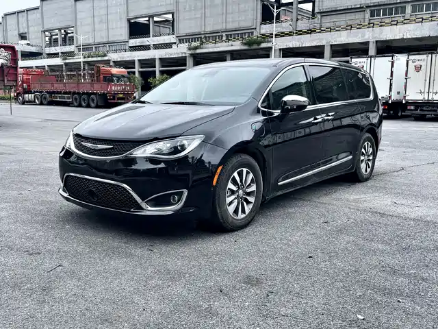  Chrysler Grand Caravan PHEV (Import) 2019 3.6L Plug-in Hybrid