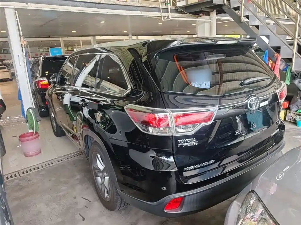 Toyota Highlander 2017 2.0T 4WD Premium 7-Seater фото 5