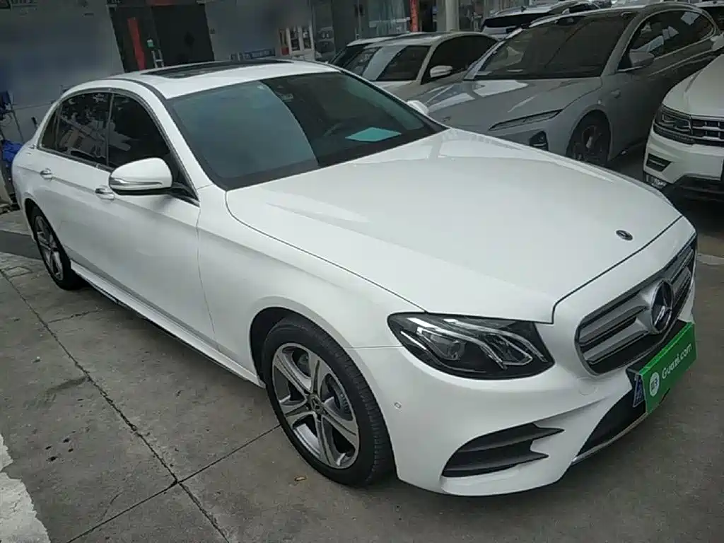 Mercedes-Benz E-Class 2018 Facelift E 200 L Sport фото 4