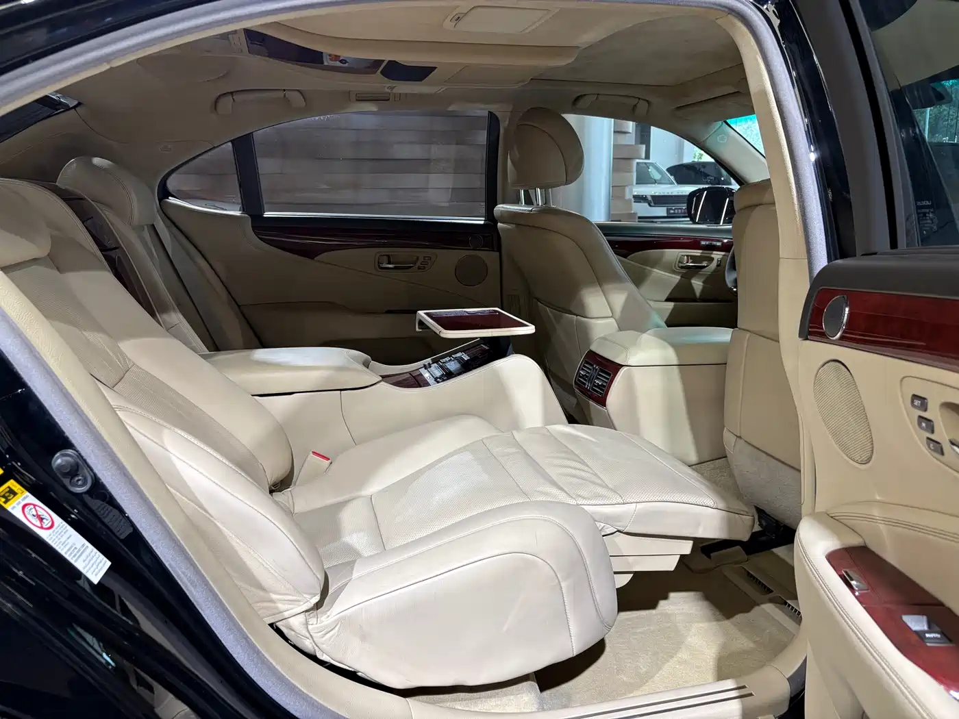 Lexus LS 2006 460L Premium Edition фото 22