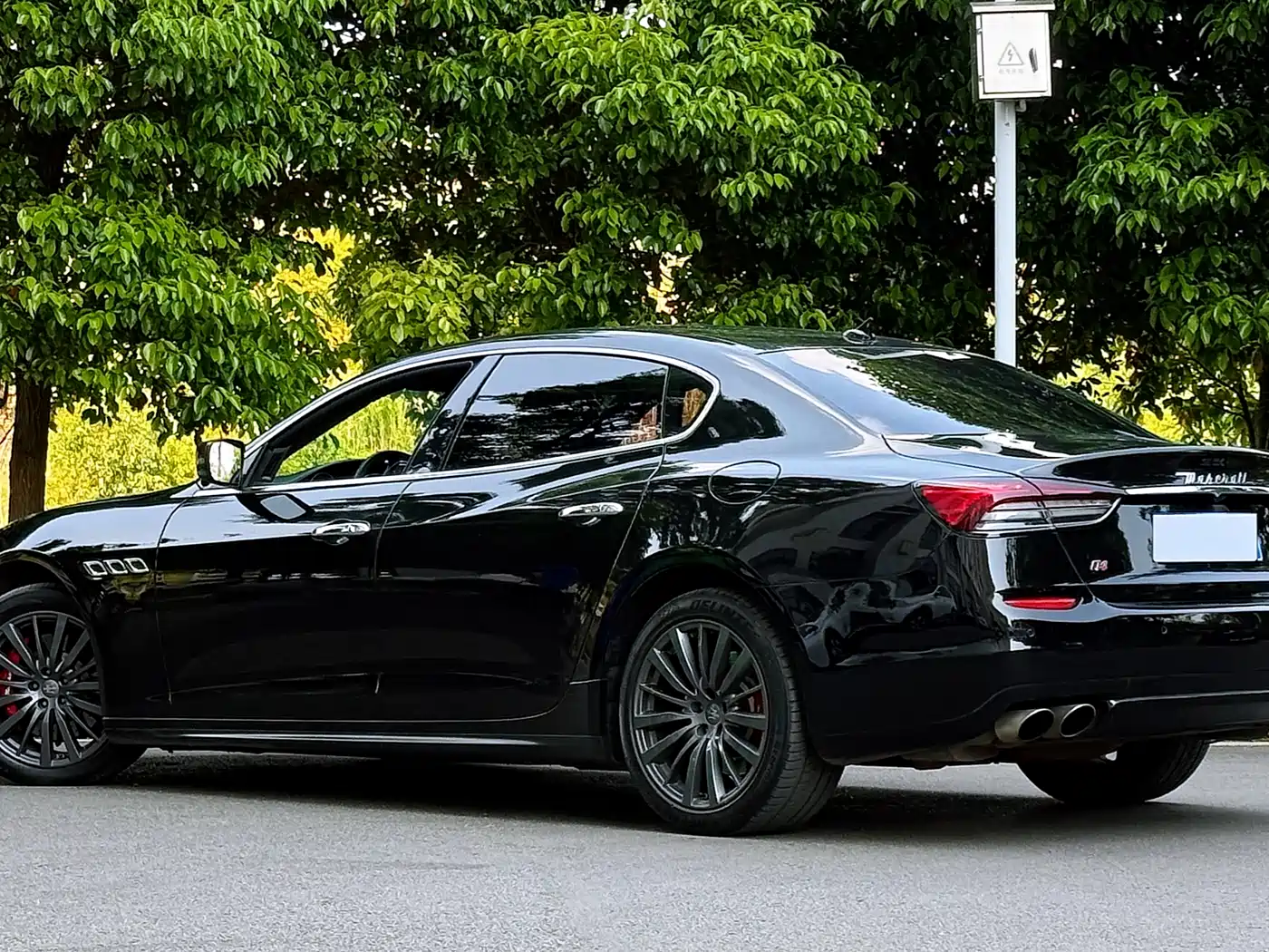 Maserati Quattroporte 2015 Facelift 3.0T S Q4 фото 4