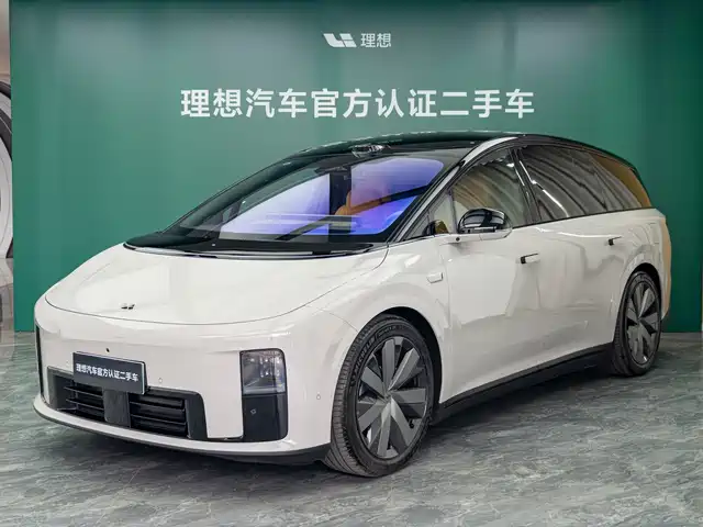  Li Auto Li i8 2025 Standard Edition