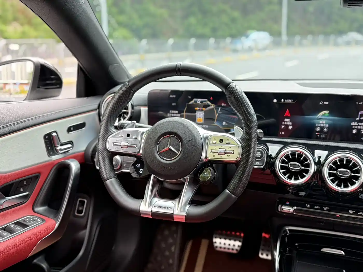 Mercedes-Benz CLA AMG 2023 AMG CLA 35 4MATIC фото 9