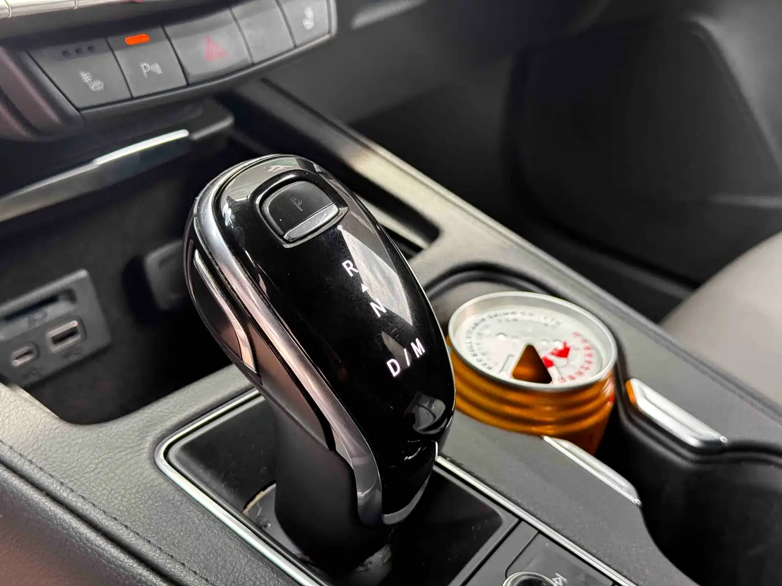 Фото 15 - Cadillac XT4