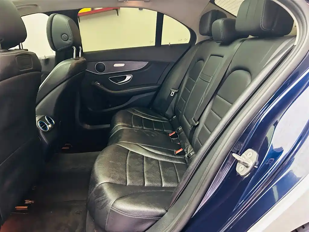 Mercedes-Benz C-Class 2016 C 200 L Sport фото 22