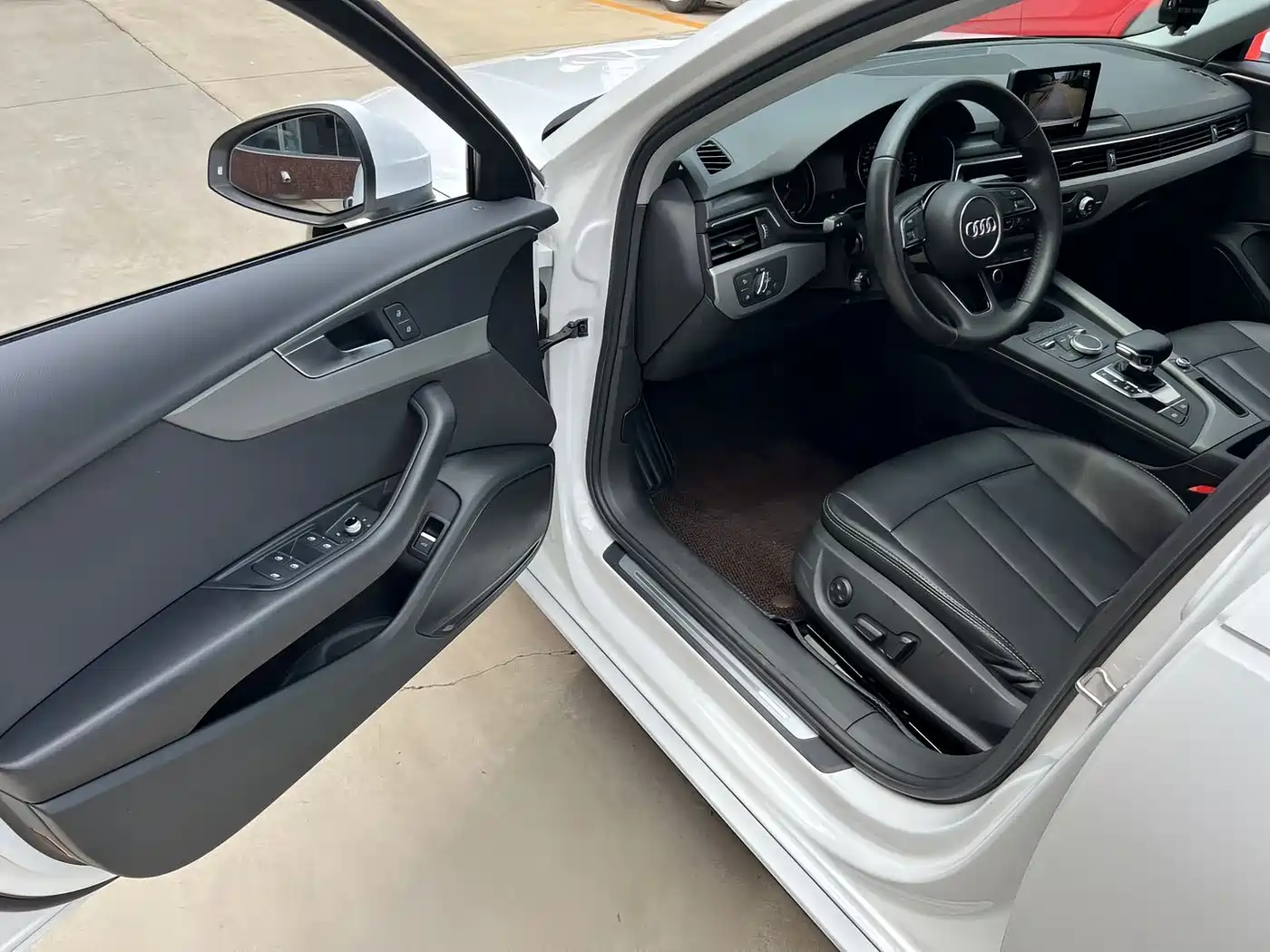 Audi A4L 2018 30th Anniversary 40 TFSI Progressive фото 6