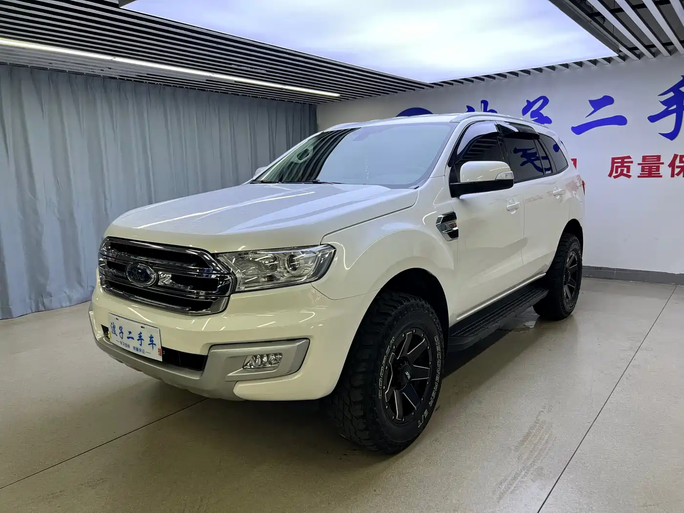 Ford Everest 2016 2.0T Gasoline Automatic 4WD Luxury Edition