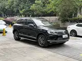 Фото 3 - Volkswagen Touareg