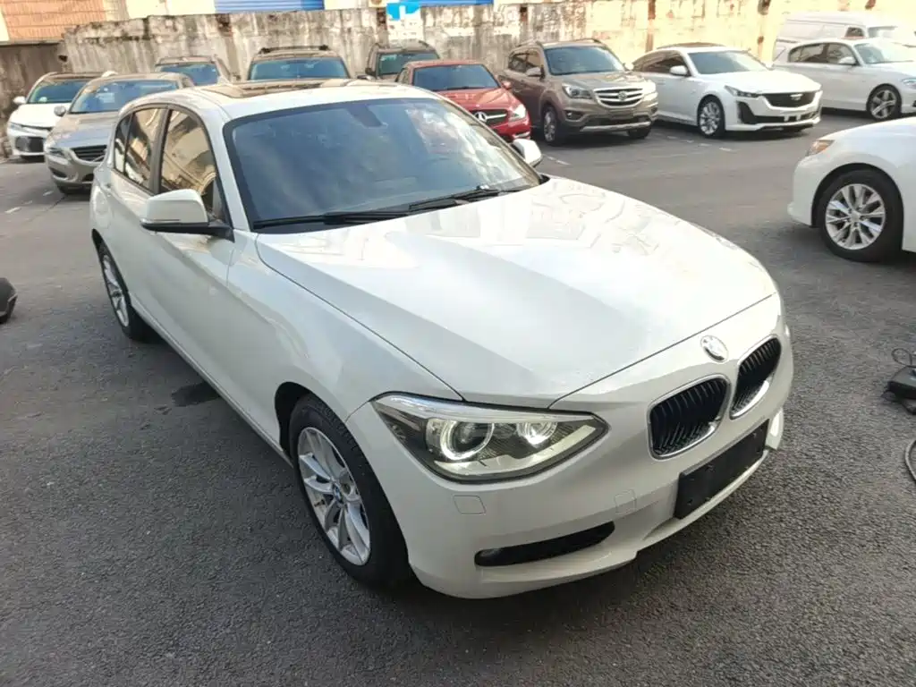Фото 4 - BMW 1 Series (Import)