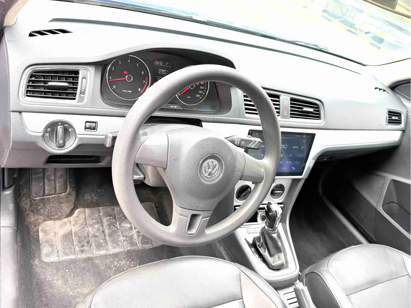 Volkswagen Lavida Tour 2013 1.4TSI Automatic Comfort фото 11