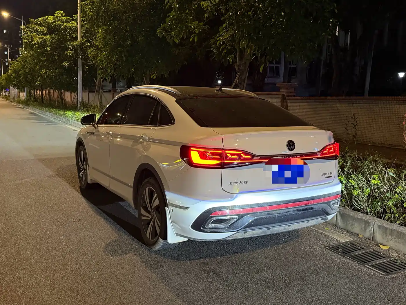 Volkswagen Tiguan X 2022 2021 380TSI 4WD Flagship