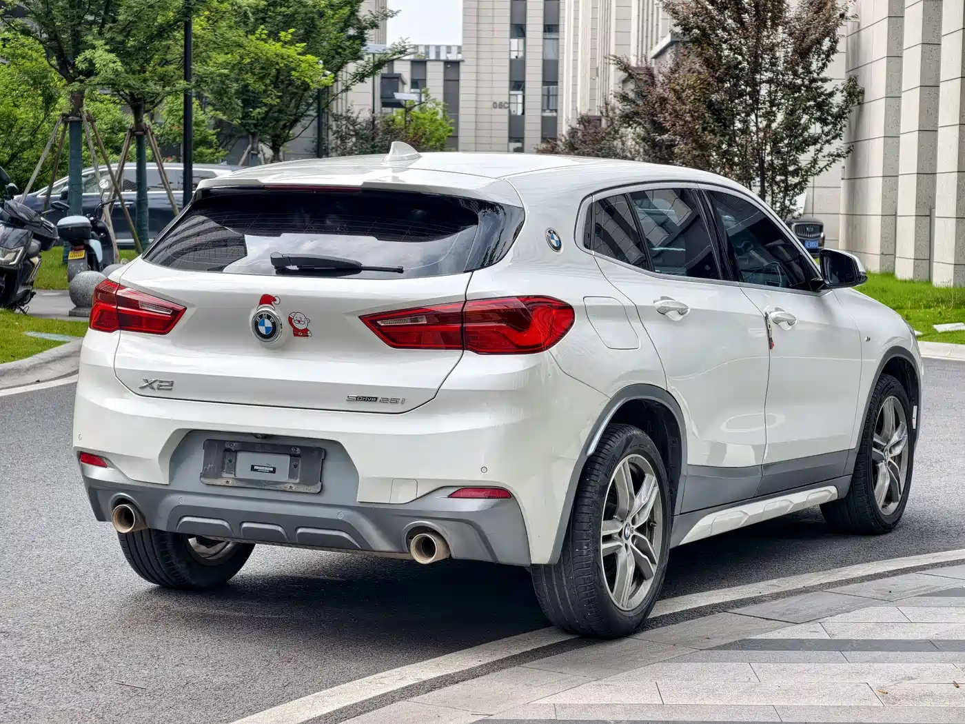 BMW X2 2020 sDrive25i Leading M Off-Road Package фото 11