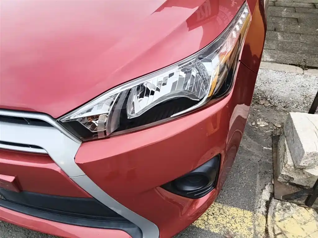 Toyota YARiS L Zhi Xuan 2015 1.5E Auto Charming Edition фото 24