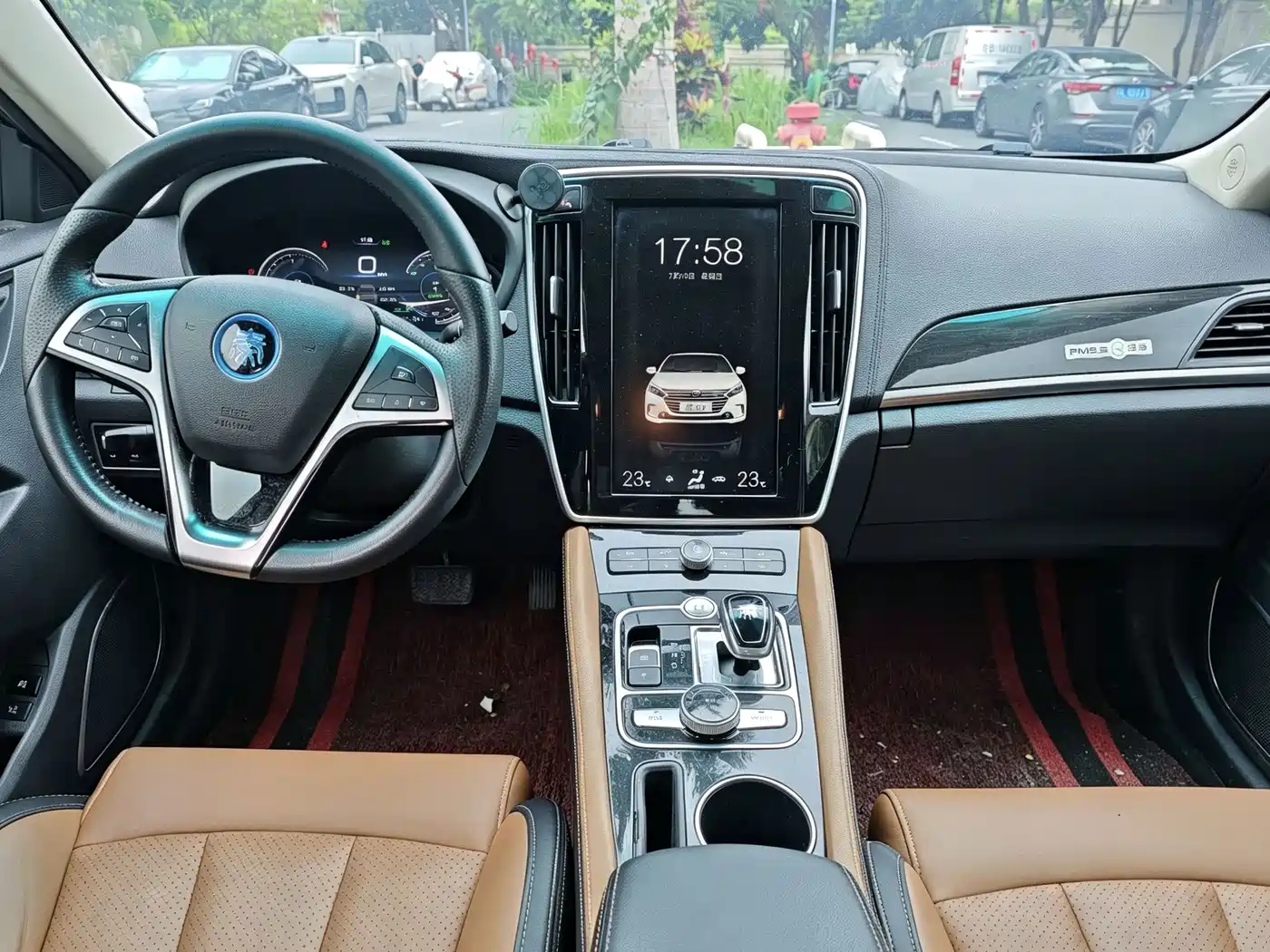 BYD Qin New Energy 2018 2018 Qin EV450 Smart Connection Trend Edition