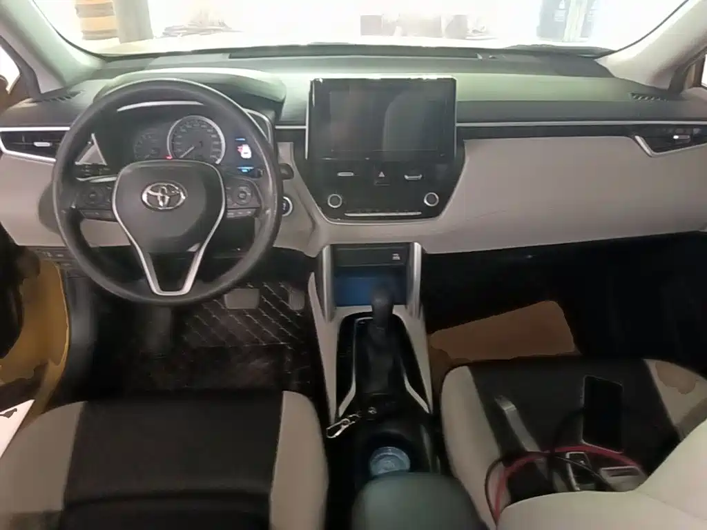 Toyota Frontlander 2022 2022 2.0L CVT Luxury PLUS Edition