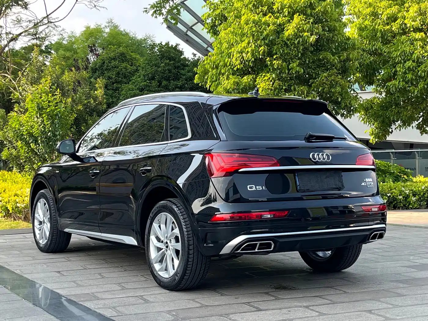 Audi Q5L 2022 40T Luxury Dynamic фото 9