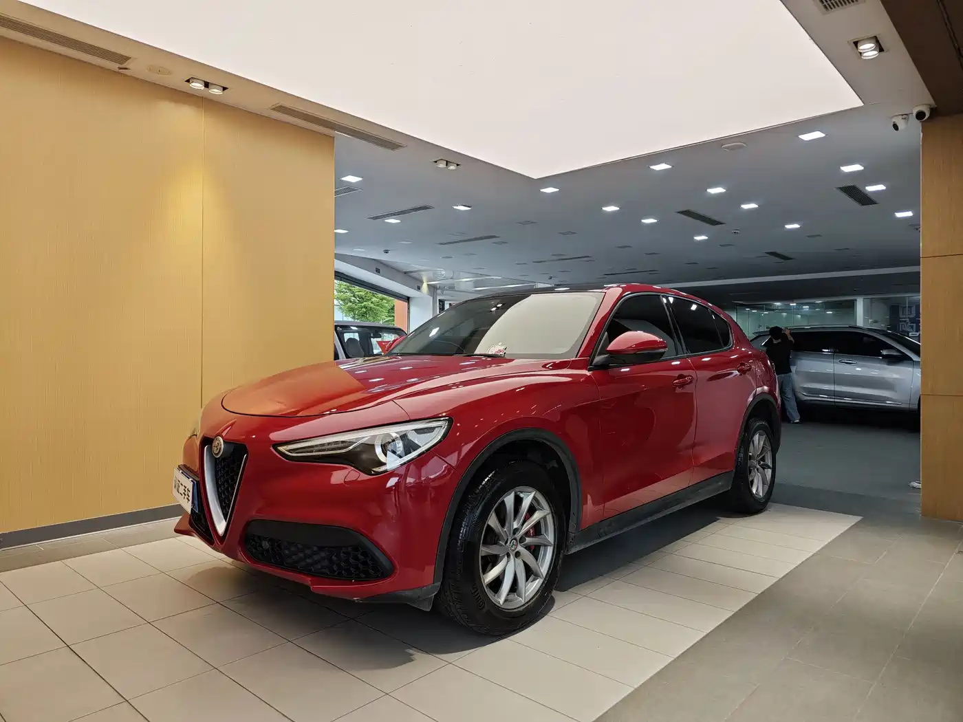 Alfa Romeo Stelvio 2019 2017 2.0T 200HP Elite