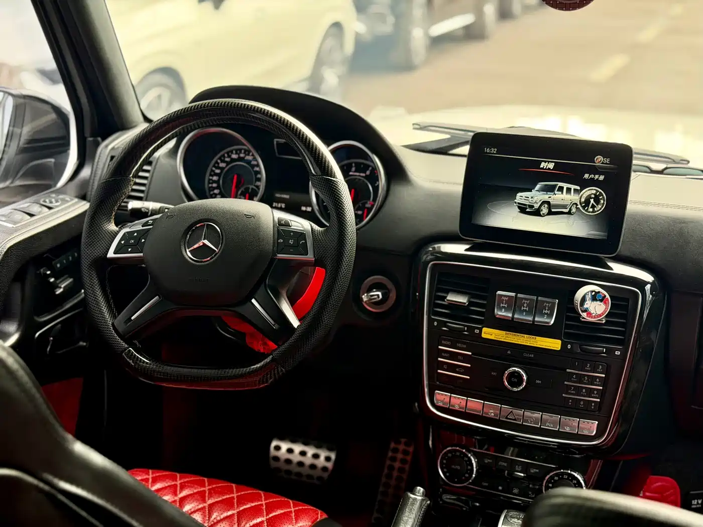 صورة 16 - Mercedes-Benz G-Class AMG