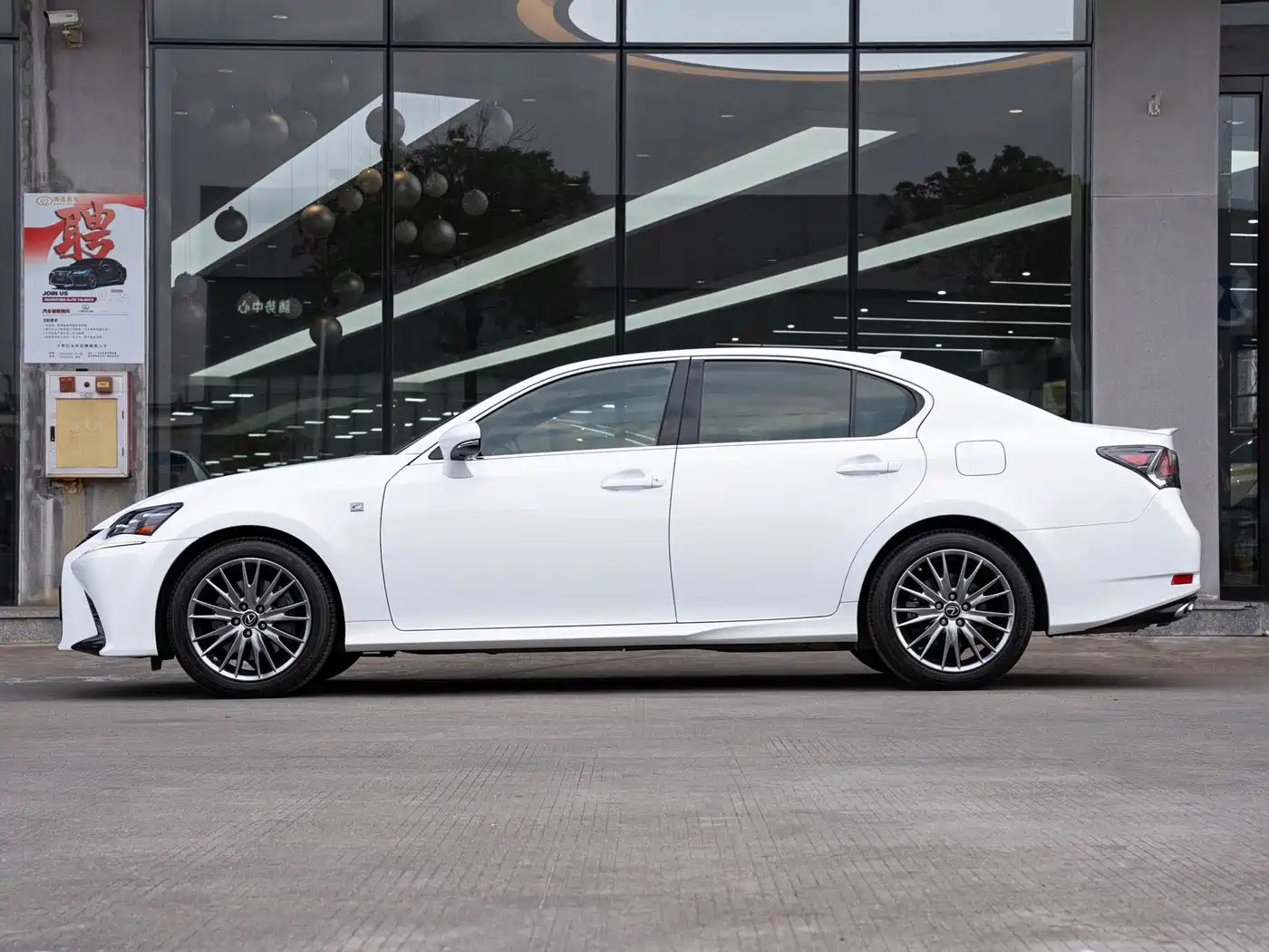 Lexus GS 2016 200t F SPORT фото 4