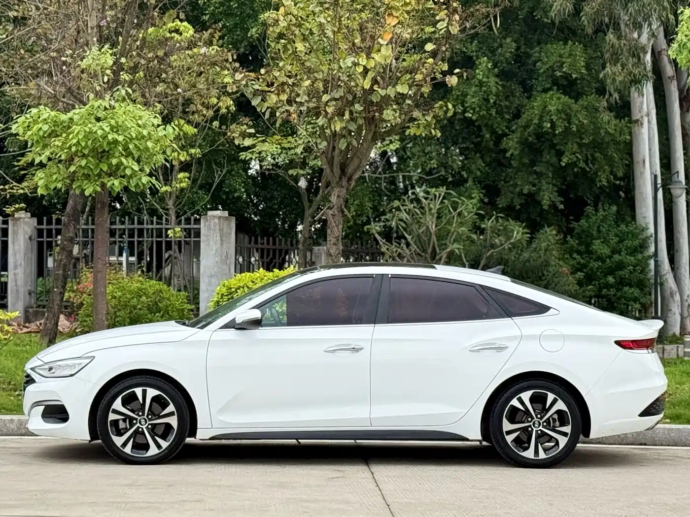 Hyundai Fista 2021 280TGDi DLX Luxury Edition фото 7