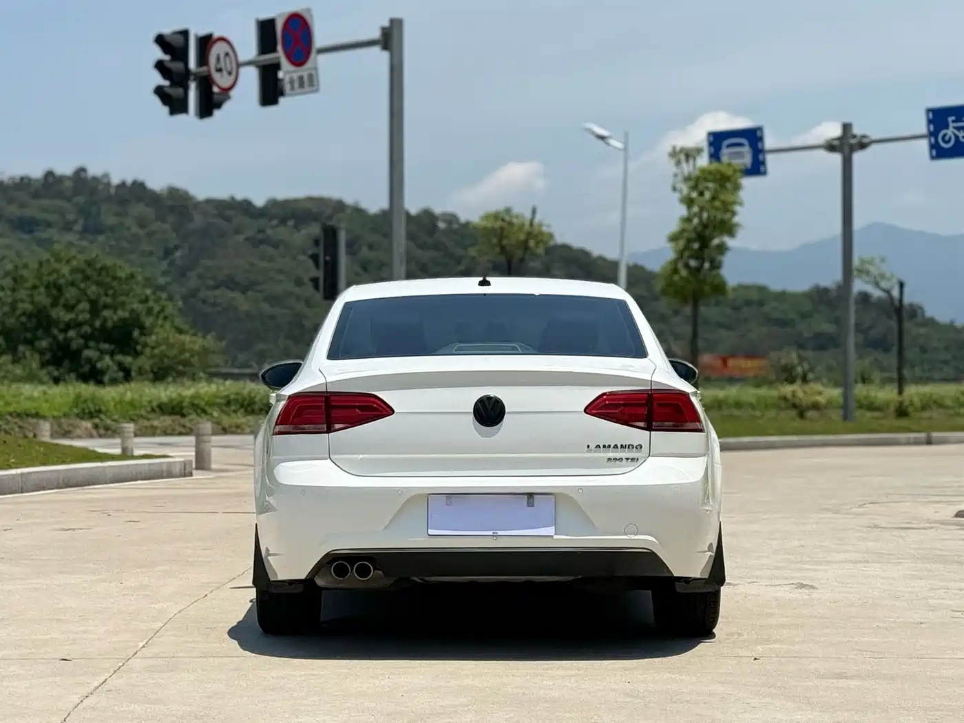 Volkswagen Lamando 2017 280TSI DSG Comfort Edition фото 8