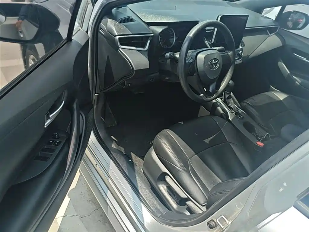 Toyota Levin 2019 185T CVT Entry Edition China VI фото 16
