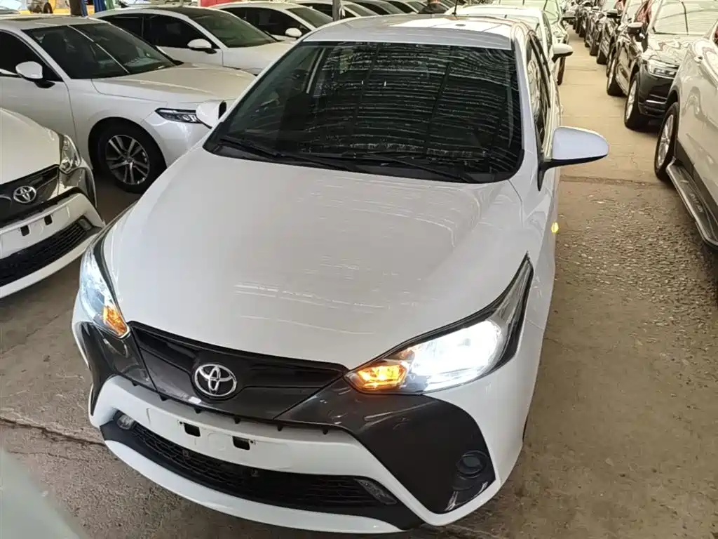 Toyota YARiS L Zhi Xuan 2019 1.5E CVT MeiDong Edition China VI фото 3