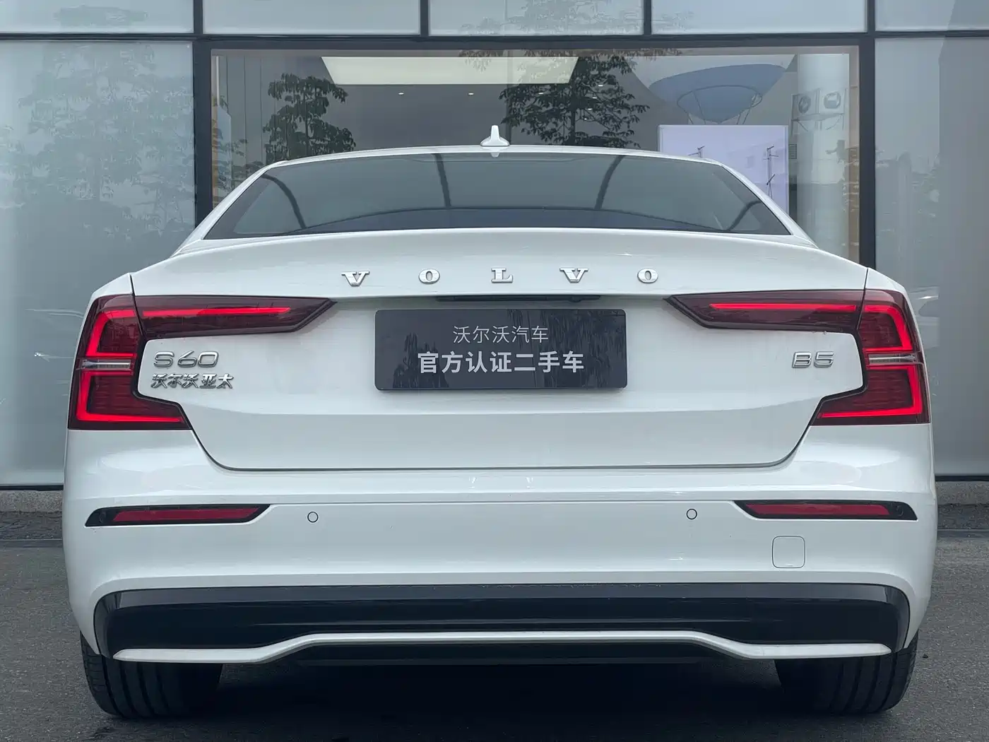 VOLVO S60