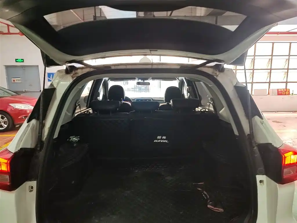 Haval M6 2018 Facelift 1.5T DCT 2WD Elite Edition фото 19