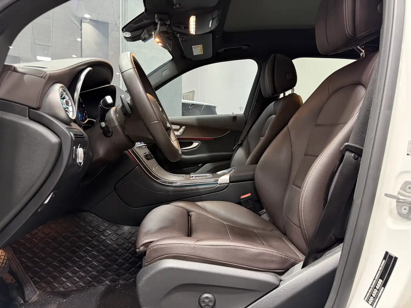 Mercedes-Benz GLC 2021 GLC 260 L 4MATIC Luxury фото 4