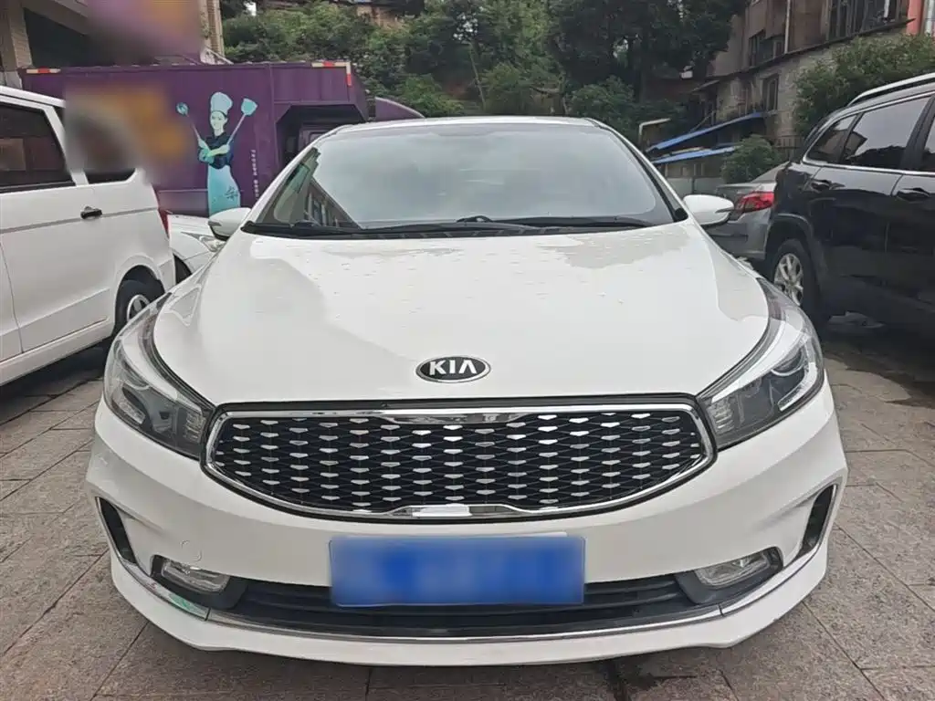 Kia K3 2016 1.6L Automatic GLS фото 3