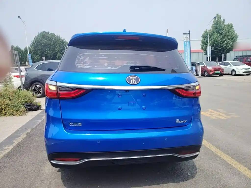 BYD Song MAX 2018 2017 1.5T Auto Smart Elite 7-Seater