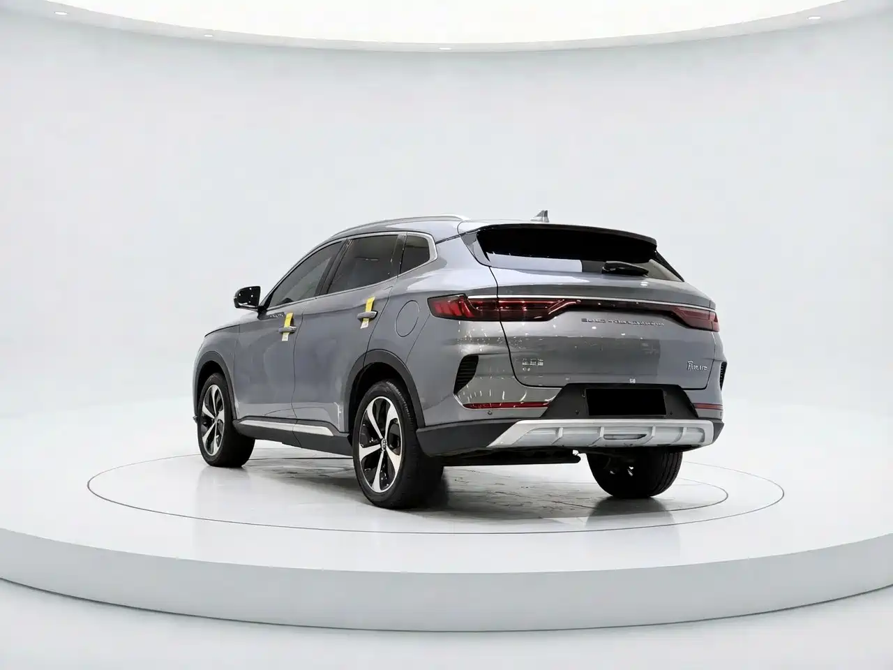 BYD Song PLUS PHEV 2021 EV Premium Model фото 4