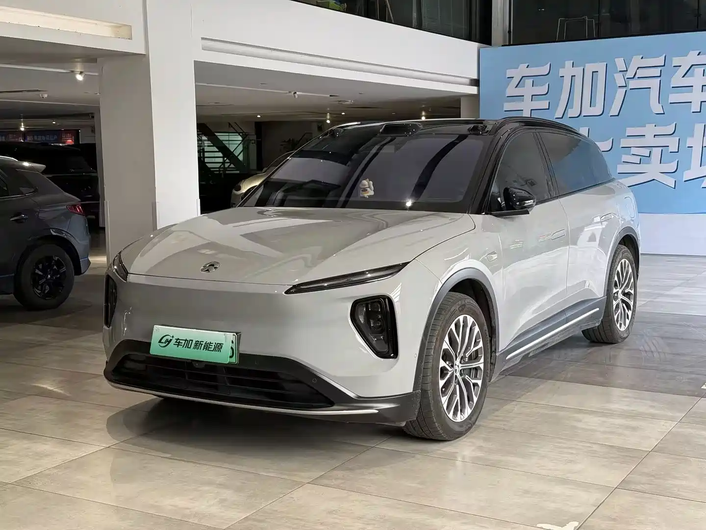 Фото 1 - NIO ES6