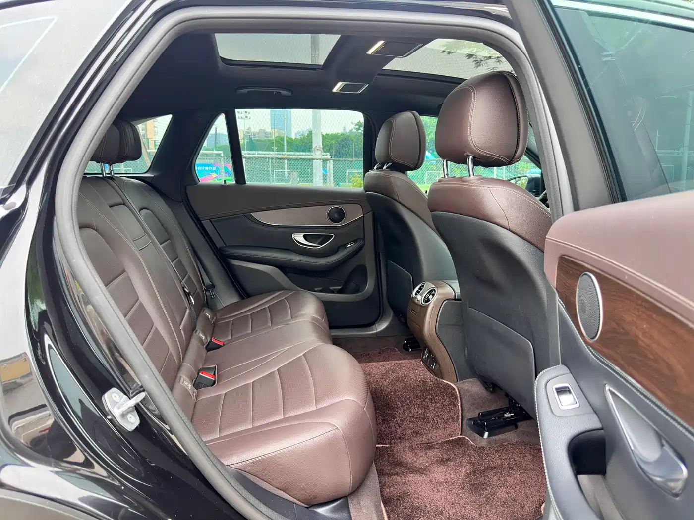 Mercedes-Benz GLC 2019 Model GLC 200 L 4MATIC фото 12