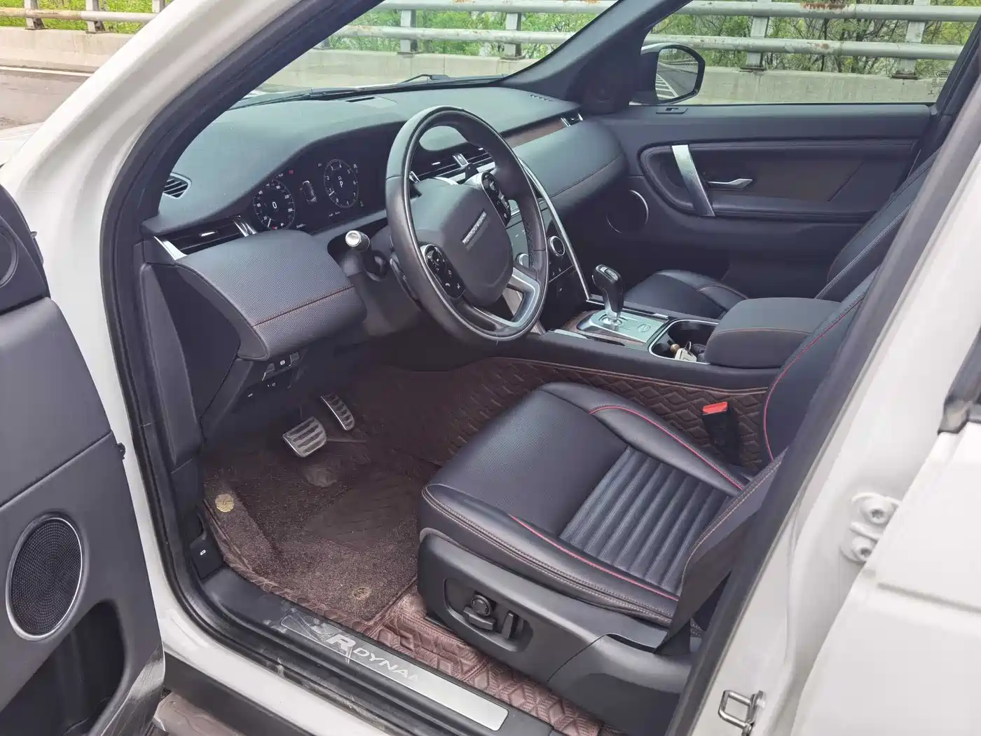 Land Rover Discovery Sport 2021 249PS R-Dynamic S Performance Edition фото 7
